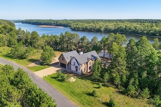 N2598 River Highland Dr, Lyndon Station, WI 53944