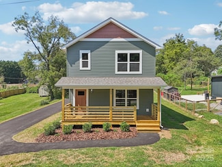 17 White Ave, Asheville, NC 28803