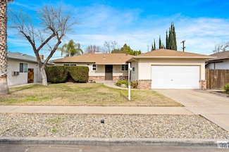 3879 E Sussex Way, Fresno, CA 93726