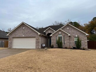 5338 Buckingham Place, Bryant, AR 72022