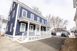 11 Barton St, Salem, MA 01970