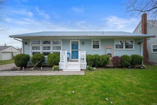 1310 W Hickory St, Union City, IN 47390