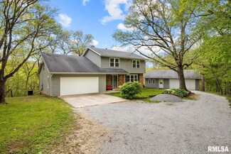 1565 Hickory Point Rd, Metamora, IL 61548
