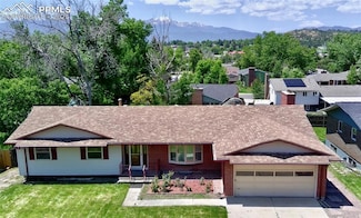2206 Greenwich Cir W, Colorado Springs, CO 80909