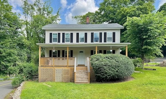 297 Loughlin Rd, Oxford, CT 06478