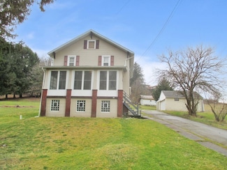 16 Panorama Dr, Washington, PA 15301