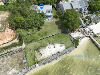 2062 Blue View Ct, Navarre, FL 32566