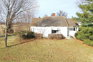 14120 E Base Rd, Columbus, IN 47203