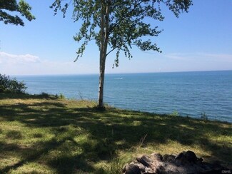 132 S Rainbow Shores Rd, Pulaski, NY 13142