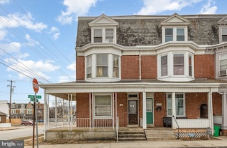 1000 W Locust St, York, PA 17404
