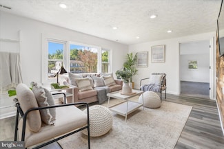 2806 Harford Rd, Fallston, MD 21047