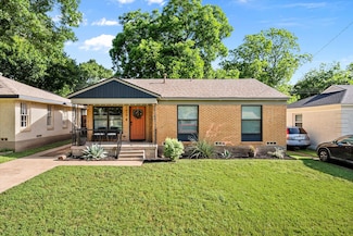 2619 Burlington Blvd, Dallas, TX 75211