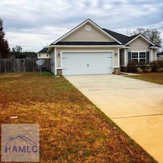 203 Cumberland Dr NE, Ludowici, GA 31316