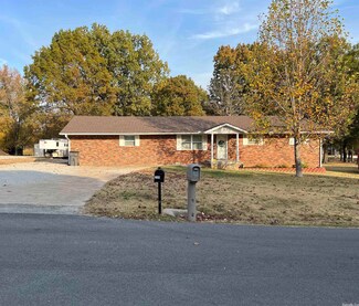 2209 Spring Lake Rd, Paragould, AR 72450
