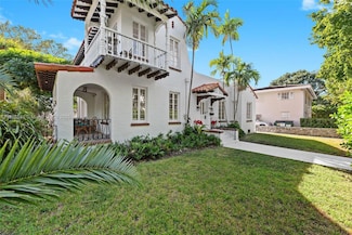 36 Phoenetia Ave, Coral Gables, FL 33134
