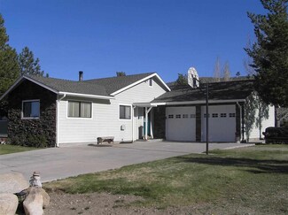 60 Spur Ct Unit 6, Bridgeport, CA 93517
