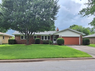 3551 N Rogers Ave, Springfield, MO 65803