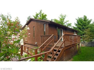 275 Rustic Rook Rd, Chippewa Lake, OH 44215