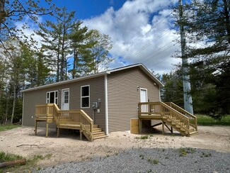 105 Sitting Bull Rd, Alpena, MI 49707