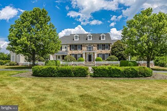 4 Benson Ln, Skillman, NJ 08558