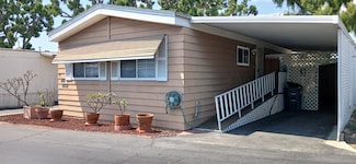 12550 E Carson St Unit 149, Hawaiian Gardens, CA 90716