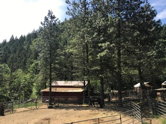 291 Left Fork Humbug Creek Rd, Applegate, OR 97530