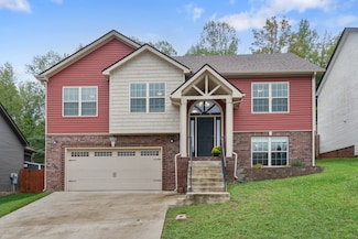 1152 Racker Dr, Clarksville, TN 37043