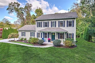 189 Cowesett Rd, Warwick, RI 02886