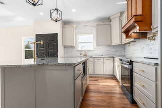 704 S Ivy St, Hillsboro, TX 76645