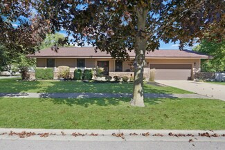 2408 Ja Lor Ct, Winthrop Harbor, IL 60096