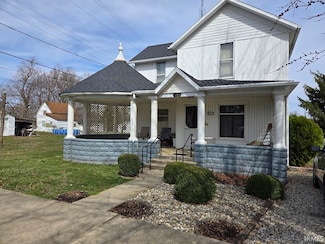 230 E Allen St, Roann, IN 46974
