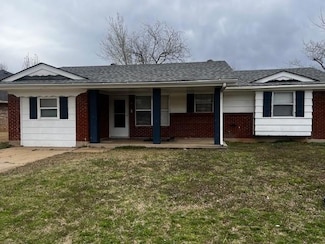 736 N Dallas Ave, Moore, OK 73160