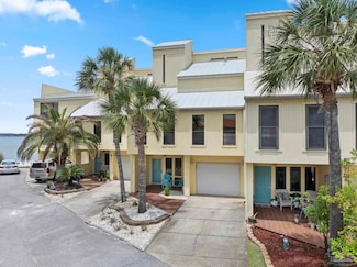 8520 Gulf Blvd Unit 23, Navarre, FL 32566