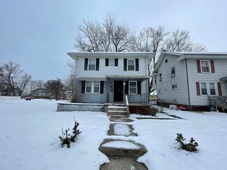 2815 Plaza Dr, Fort Wayne, IN 46806