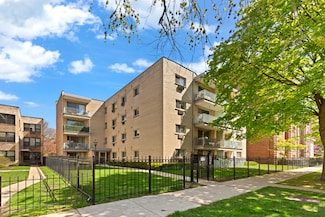 1640 W Sherwin Ave Unit 4D, Chicago, IL 60626