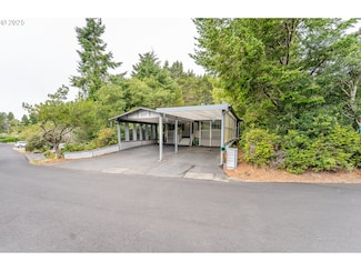 1600 Rhododendron Dr Unit 207, Florence, OR 97439