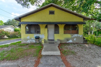 326 Jefferson St, Daytona Beach, FL 32114