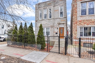 3501 W Le Moyne St Unit 1, Chicago, IL 60651