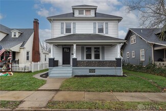 808 E Maple Ave, Miamisburg, OH 45342