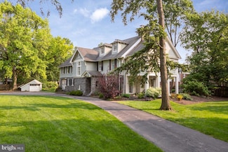 673 Ardmore Ave, Ardmore, PA 19003