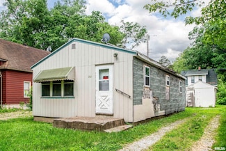 7111 Depot St, Bartonville, IL 61607