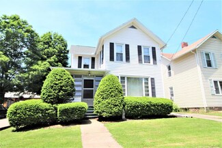 45 N Washington St, Canton, PA 17724