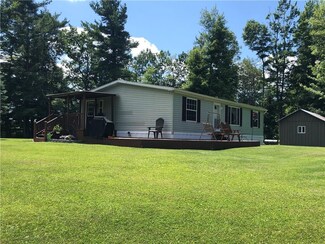6669 Moose Rd, Wayland, NY 14572