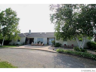 4370 Bennetts Corners Rd, Holley, NY 14470