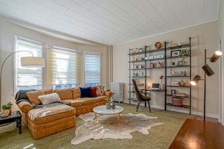 4914 Park Ave Unit 2R, Weehawken, NJ 07086