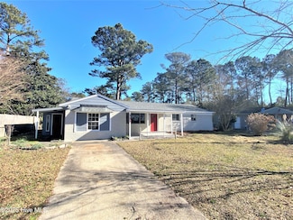 505 Ramsey Ct, Jacksonville, NC 28540