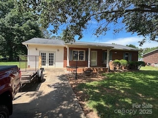1616 Lazenby St Unit 17, Newton, NC 28658