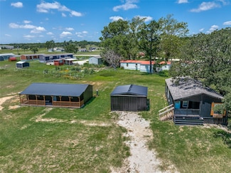 325 Hometown Way, Springtown, TX 76082