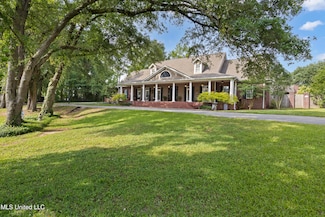 6 N Hill Dr, Carriere, MS 39426