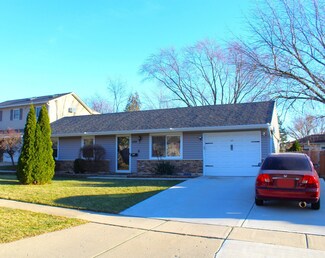 509 Krause Ave, Streamwood, IL 60107